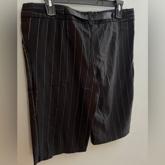 Retro Candies Raised Stripe Capri Pants - Picture 4 of 5